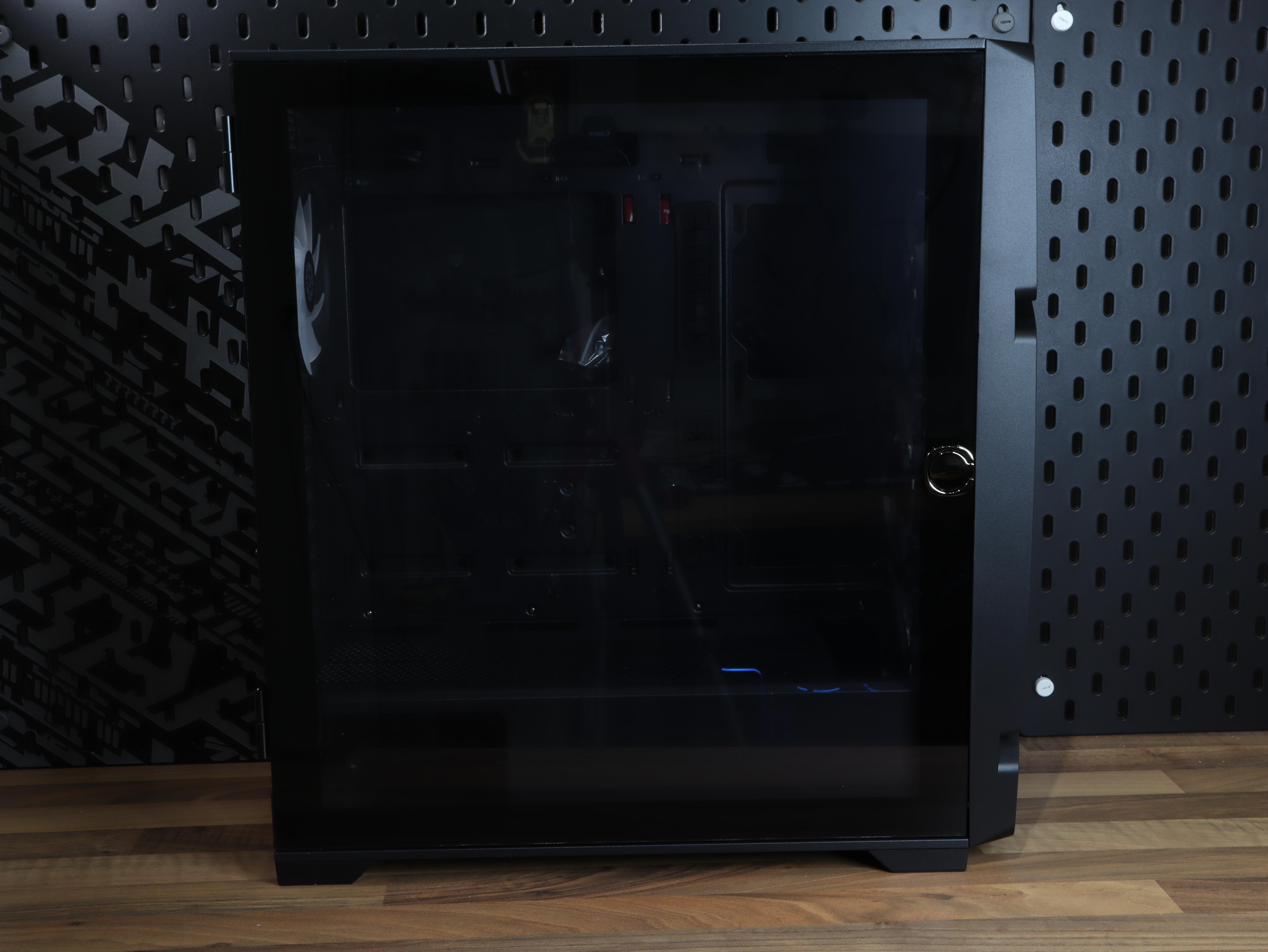 Case 420mm Enermax Tempered ATX Tempered glass MS31 Glass PC RGB MarbleShell Mid-Tower.JPG